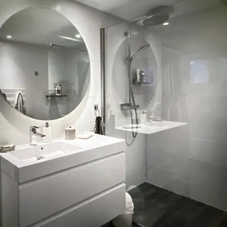 Feriehus New Luxury Chalet Ami Near Slopes By Nest *