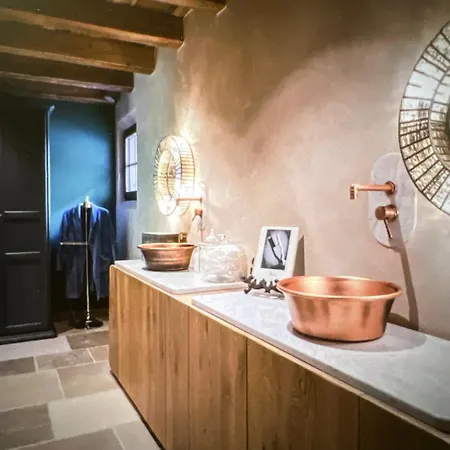 Dom wakacyjny New Luxury Chalet Ami Near Slopes By Nest