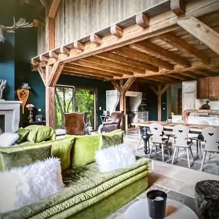 New Luxury Chalet Ami Near Slopes By Nest Dom wakacyjny Innsbruck